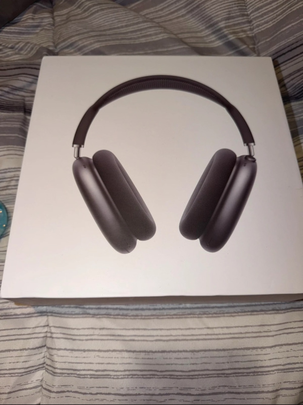 Wireless Over-Ear Headphones - Space Gray